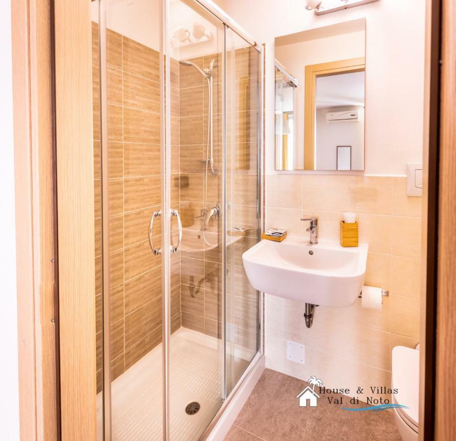 Akrai Hotel Палацоло Акрейде Екстериор снимка